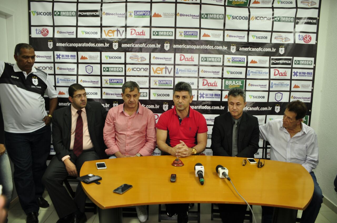 luciano coletiva 2