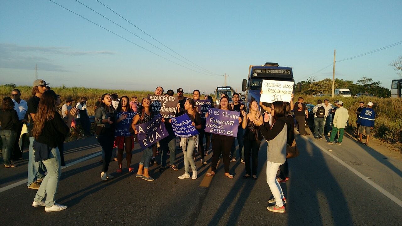 manifestação-estudantes