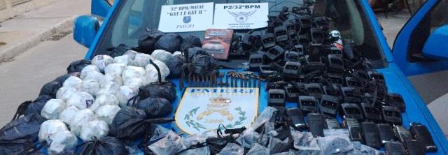 Macaé: PM apreende 10 kg de drogas em creche