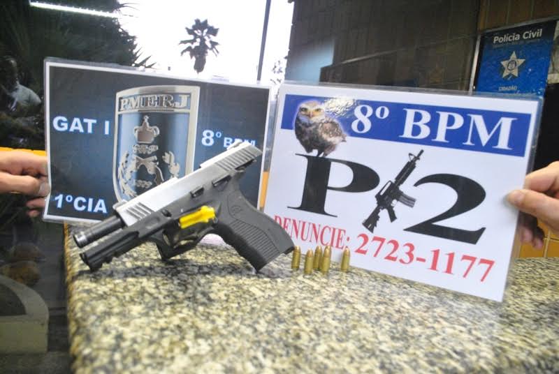 pistola 9mm242