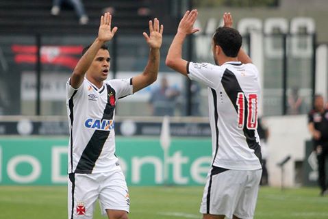 Vasco vence ‘final antecipada’ contra o Atlético-GO