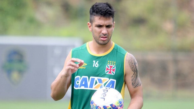 Vasco recebe o Atlético-GO: derrota tira liderança