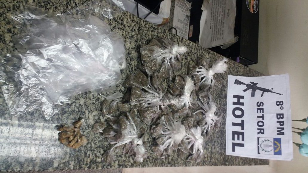 Flagrado com maconha no Parque Santa Clara