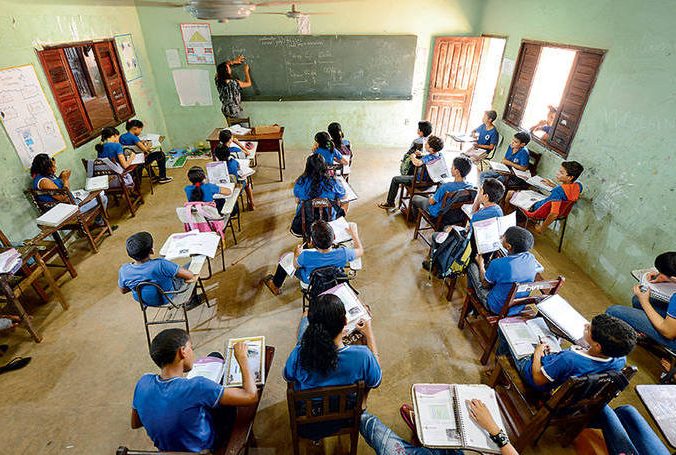 Escola04