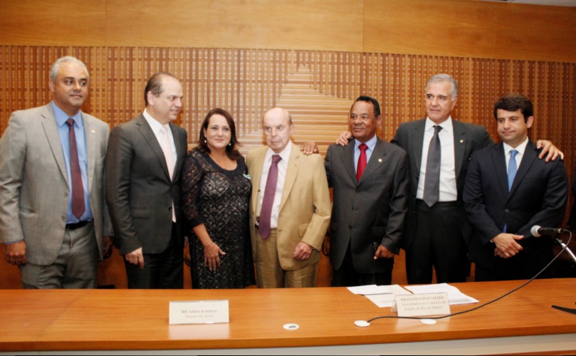 Saúde do Rio recebe R$ 23,3 milhões para ampliar atendimento à população (9)