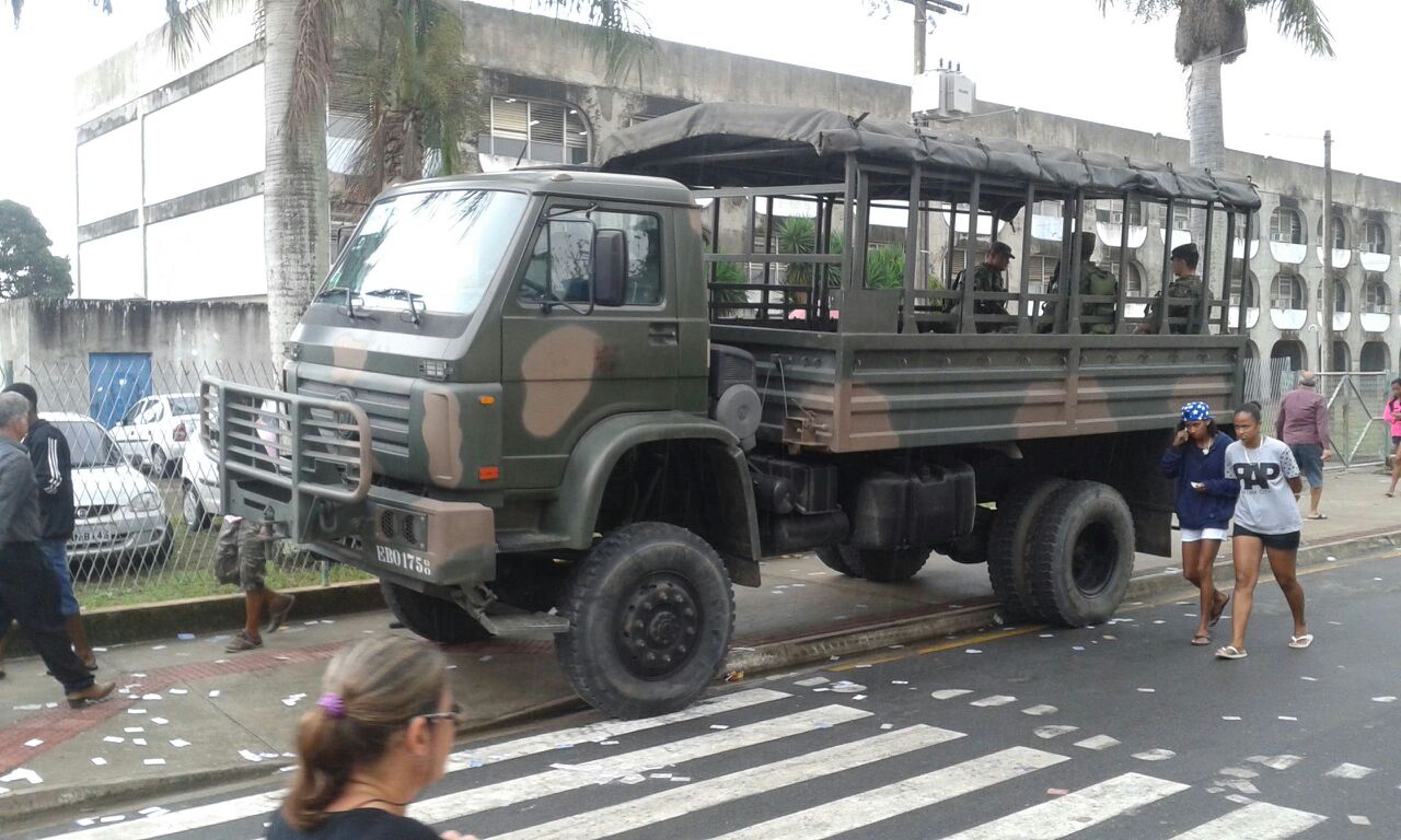 exercito nas ruas02