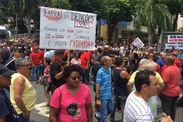 manifestacao-3011