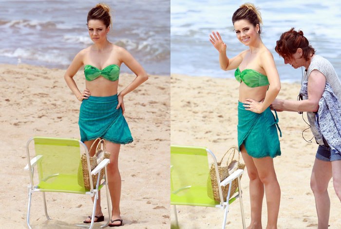 sandy-de-biquini-na-praia