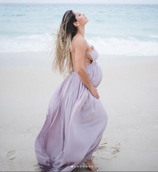 Após várias polêmicas envolvendo a filha, Mayra Cardi deixa as redes sociais