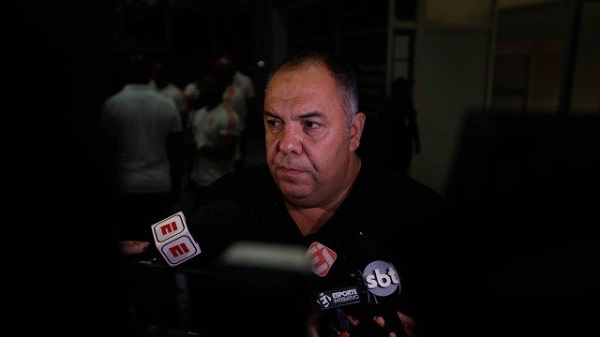 Crise no Flamengo: Braz silencia e espera Landim antes de comentar saída de Pelaipe