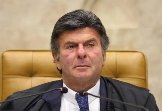 Fux aceita entrada do Flamengo em ação que discute bets no Supremo