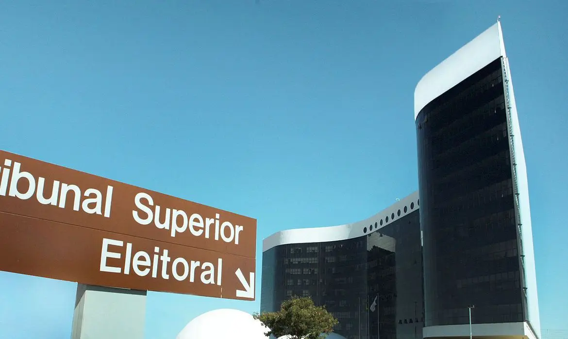 TSE suspende novas filiações após registros indevidos no sistema