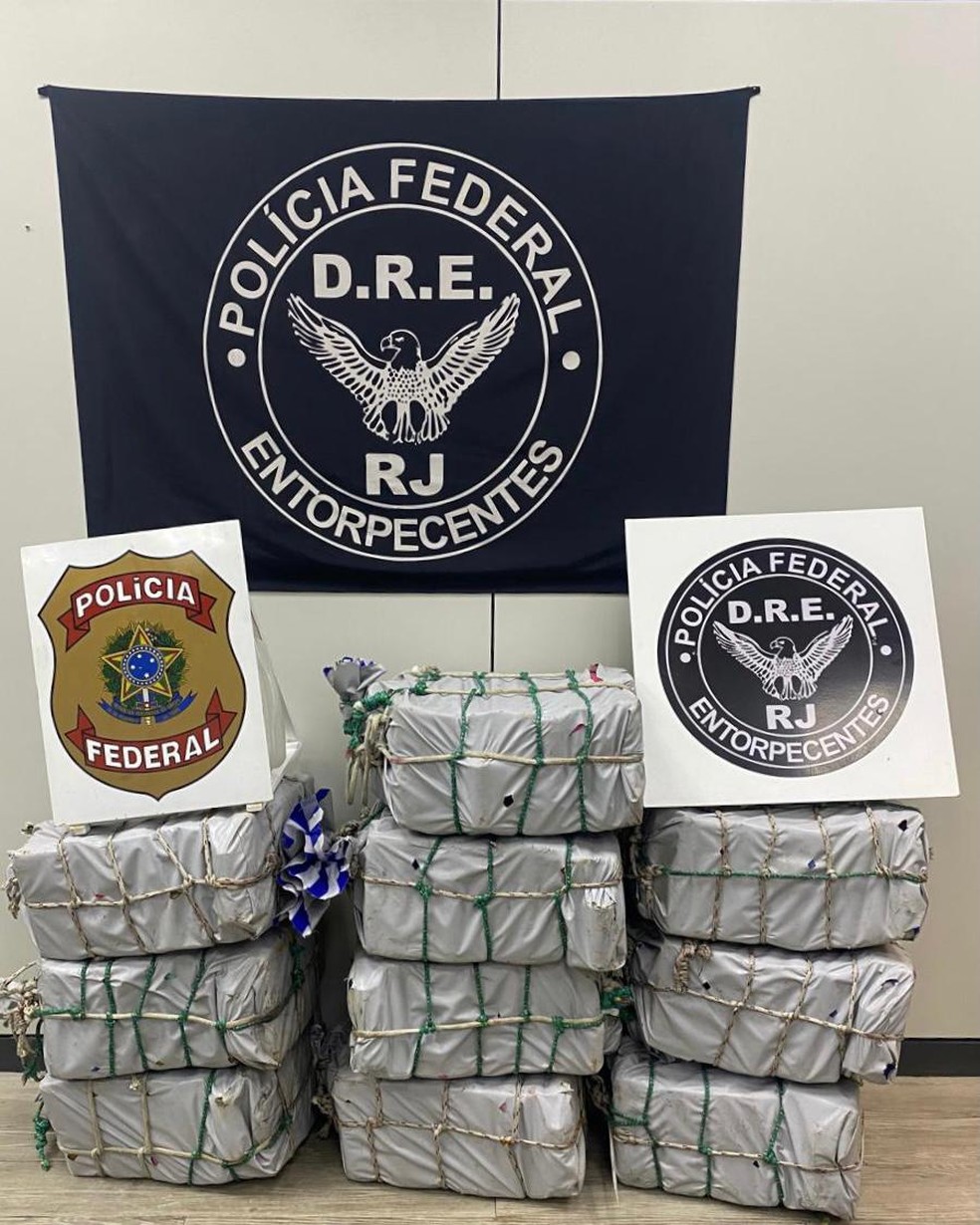 Rio: PF apreende 400 kg de cocaína em navio que iria para Europa