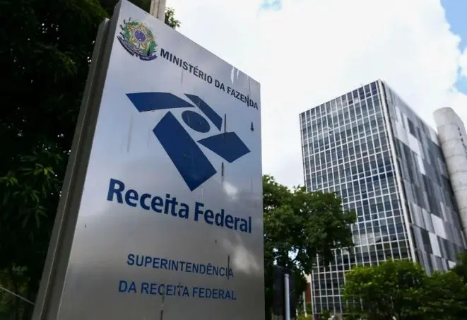 Restituições do IR batem recorde e chegam a R$ 41 bilhões em 2026