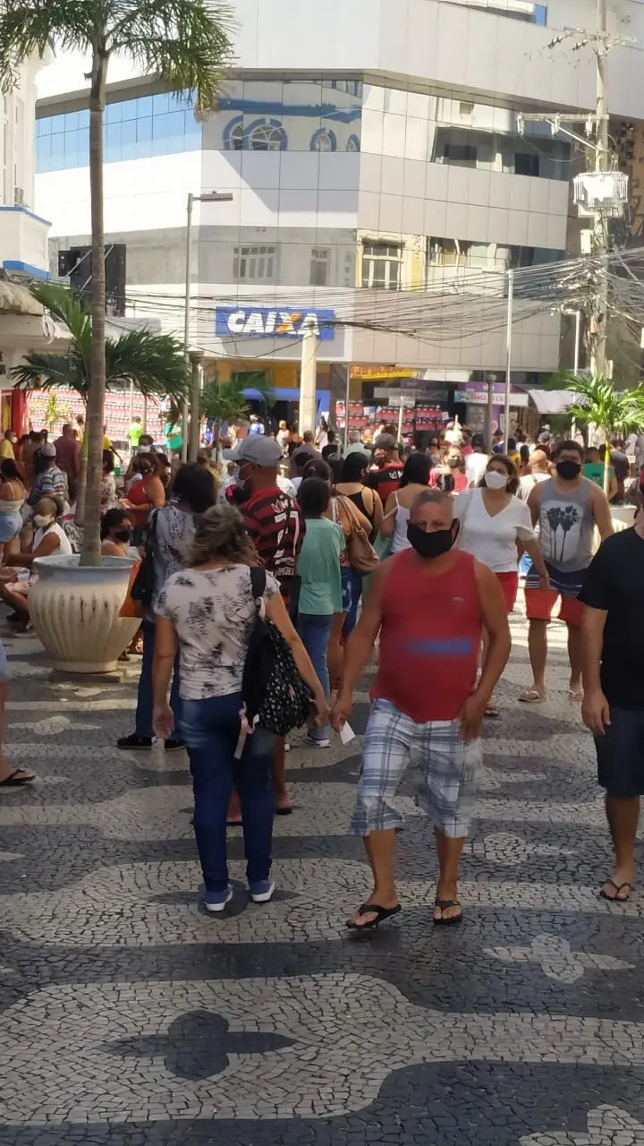 Corrupção e defesa da democracia têm maior peso na escolha presidencial, diz Quaest