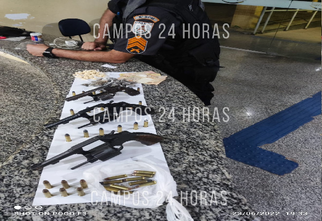 Homens que ostentavam armas são presos em SFI; vídeos