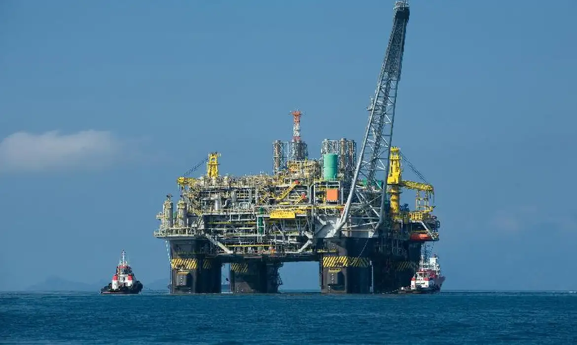Petrobras faz nova descoberta no pré-sal da Bacia de Campos
