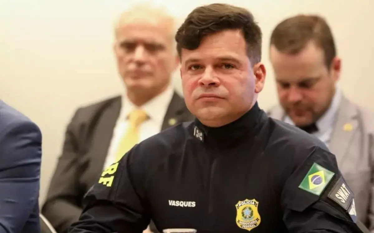 Moraes determina cassação da aposentadoria de ex-diretor da PRF