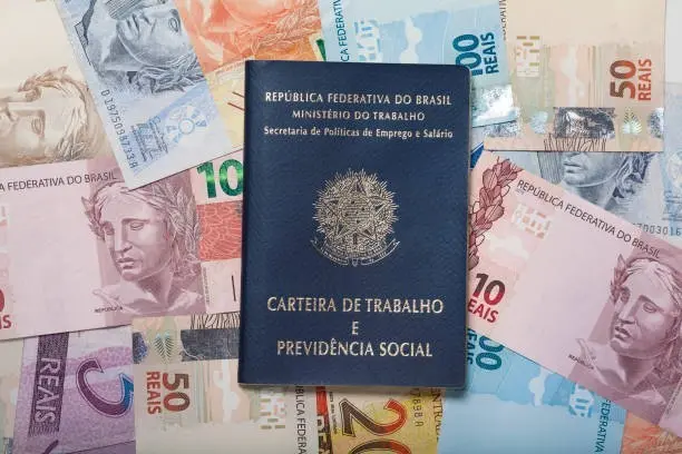 Estado do Rio tem 2.996 vagas de estágio, aprendiz e emprego abertas; veja como concorrer