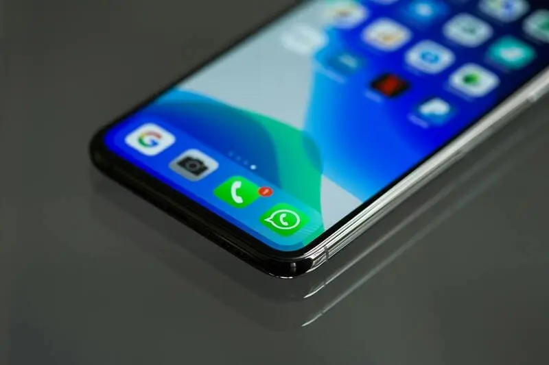 O WhatsApp caiu? Usuários enfrentam instabilidade nesta sexta (21)