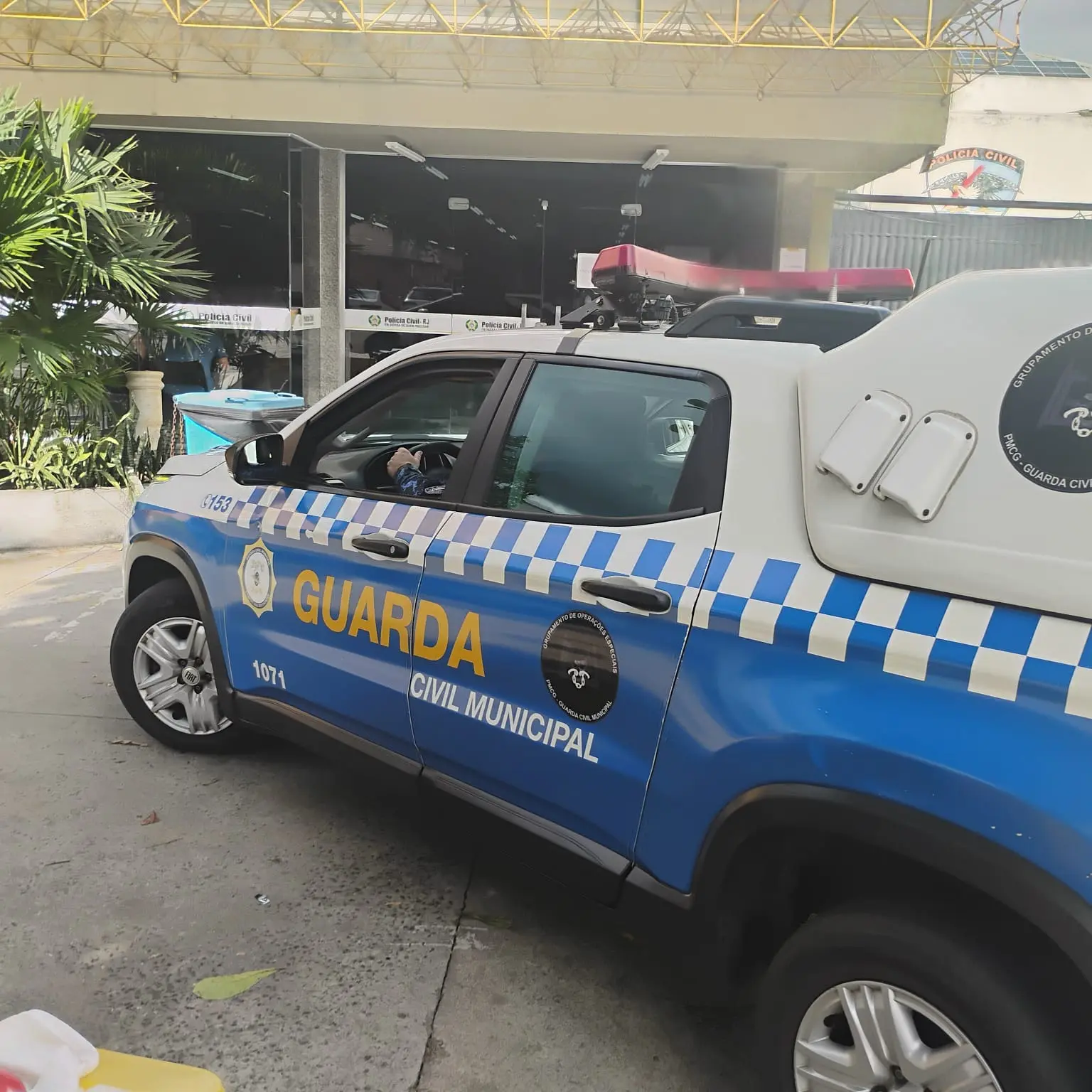 Homem ameaça mulher perto do Cepop
