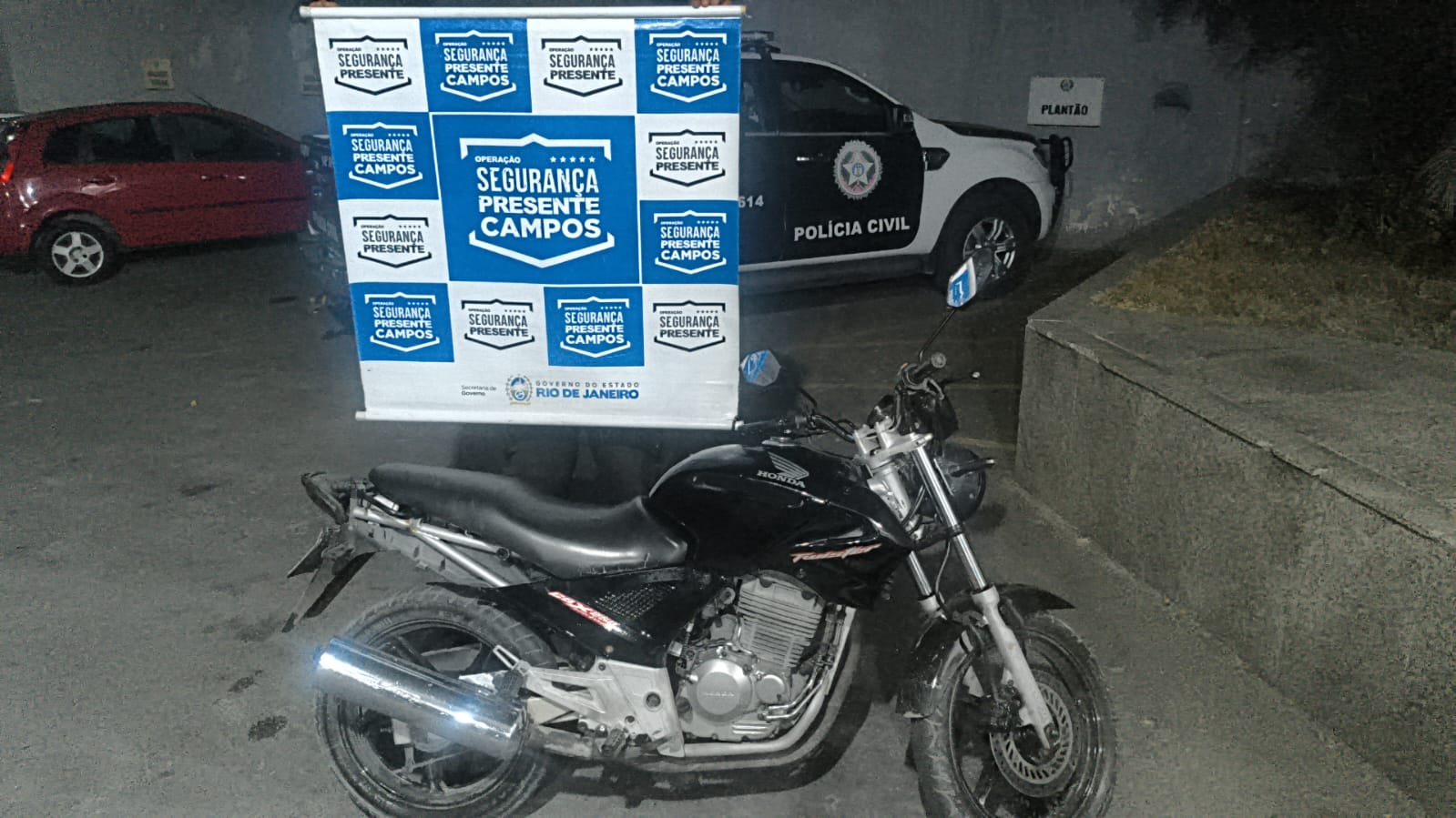 Homem é preso após roubo de moto em Campos