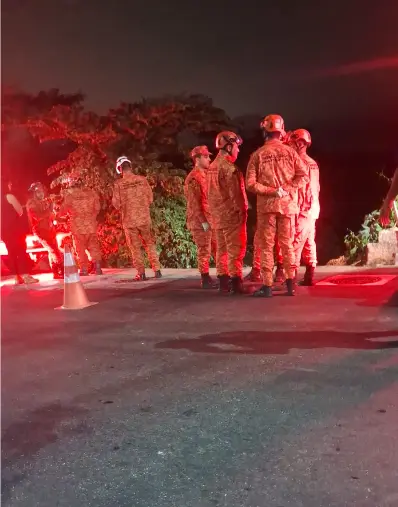 Motociclista morre após cair em valão no parque Tarcísio Miranda