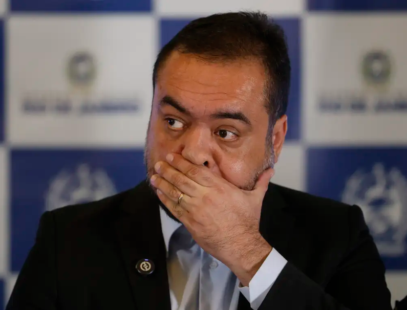 PF realiza buscas contra Cláudio Castro em operação sobre fraude em refinaria no Rio