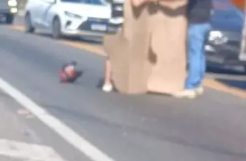 Homem fica gravemente ferido em acidente na BR-101, em Guarus