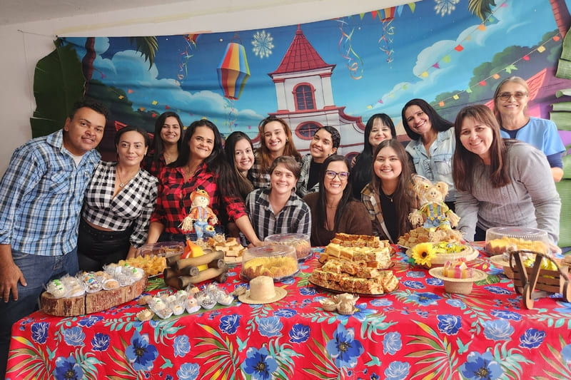 Muita música, animação e comidas típicas marcam o arraiá do CAPS III