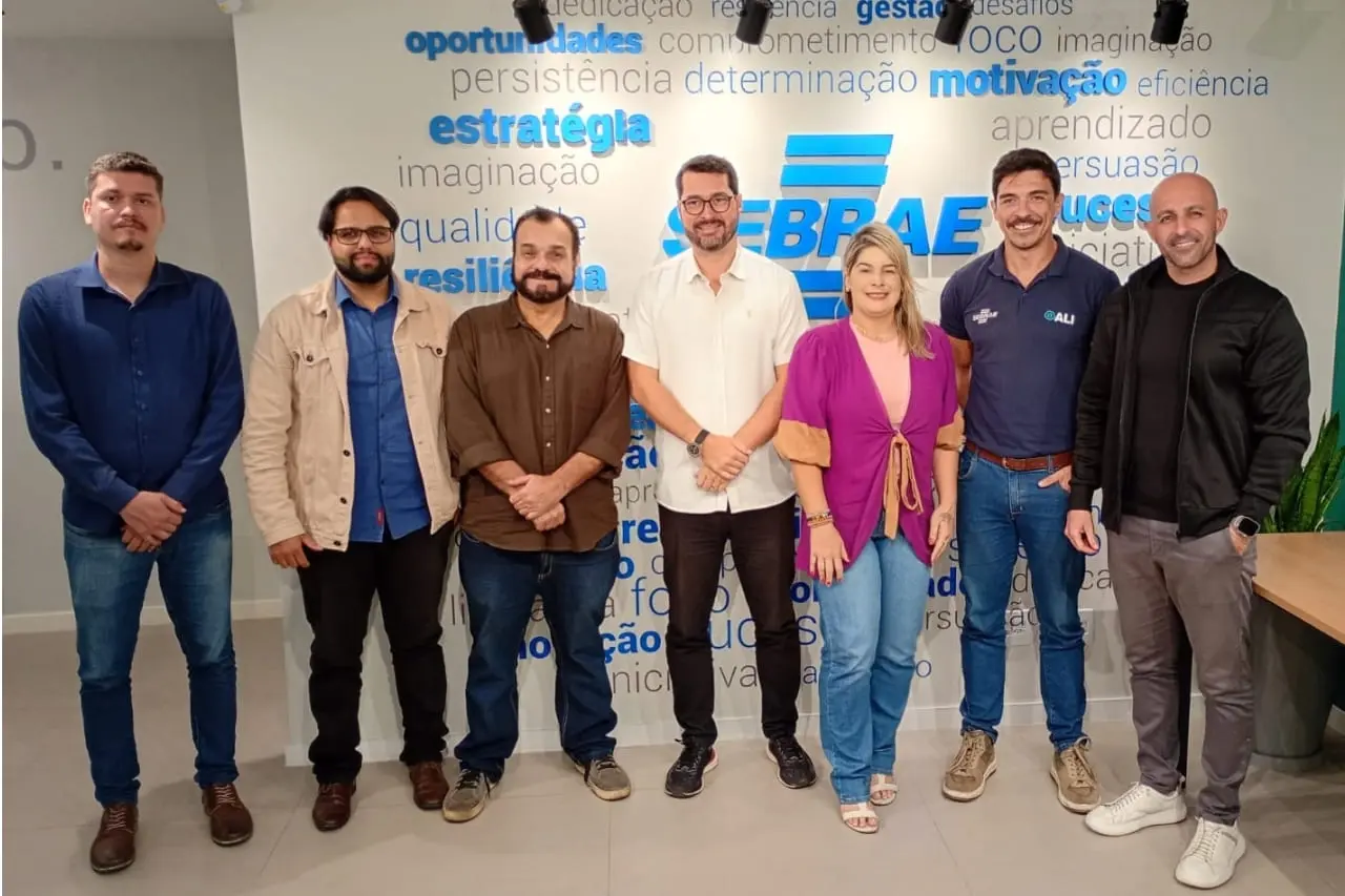 Reunião com Sebrae define novas parcerias para fortalecer negócios locais