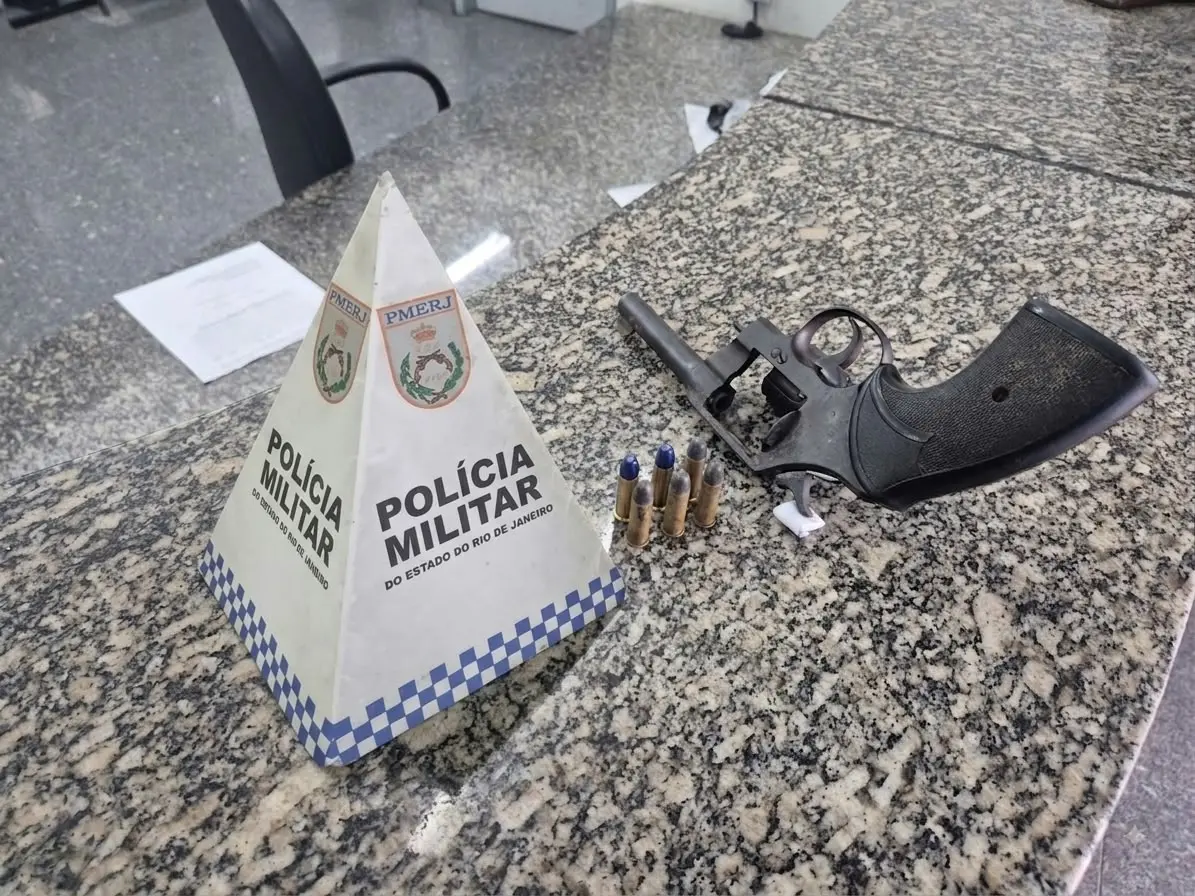 PM atira após suspeito apontar arma para viatura em Guarus