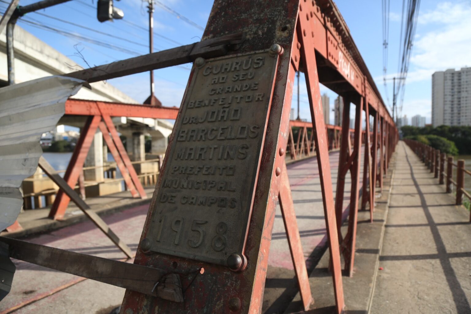 Contratação emergencial para obras de recuperação da Ponte Barcelos Martins