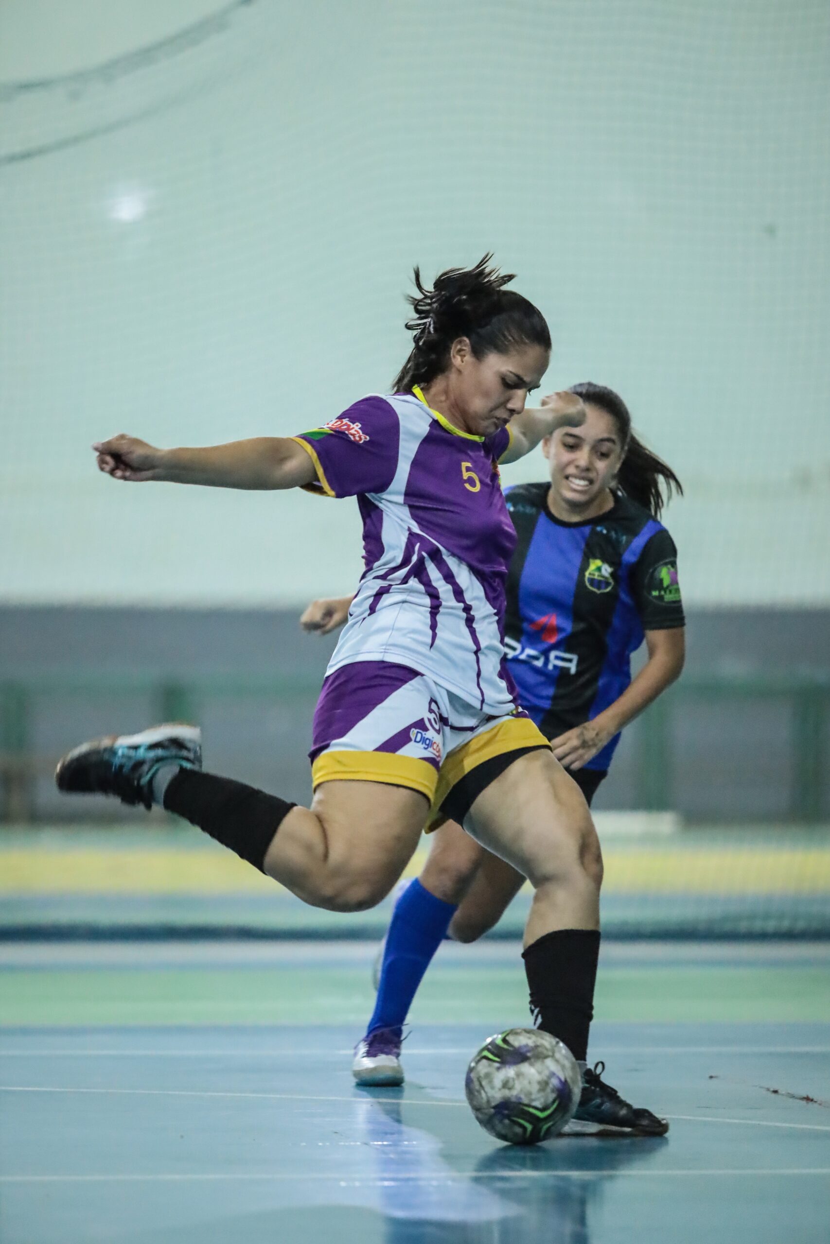 Acreano de Futsal Feminino Série A começa com goleada e jogo interrompido por lesão de goleira