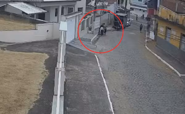 Homem ameaça matar criança em frente a escola: 'Disse que ia picá-la e jogá-la para os peixes', relata delegado