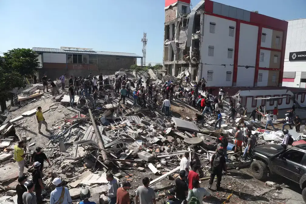 Terremoto de magnitude 7,4 atinge a Colômbia, derruba prédios e mata 111; há pessoas sob escombros