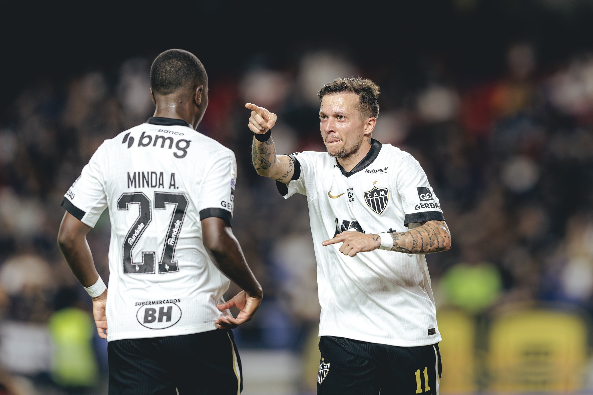 Atlético encontrou solução pós-Hulk? Bernard se isola como artilheiro