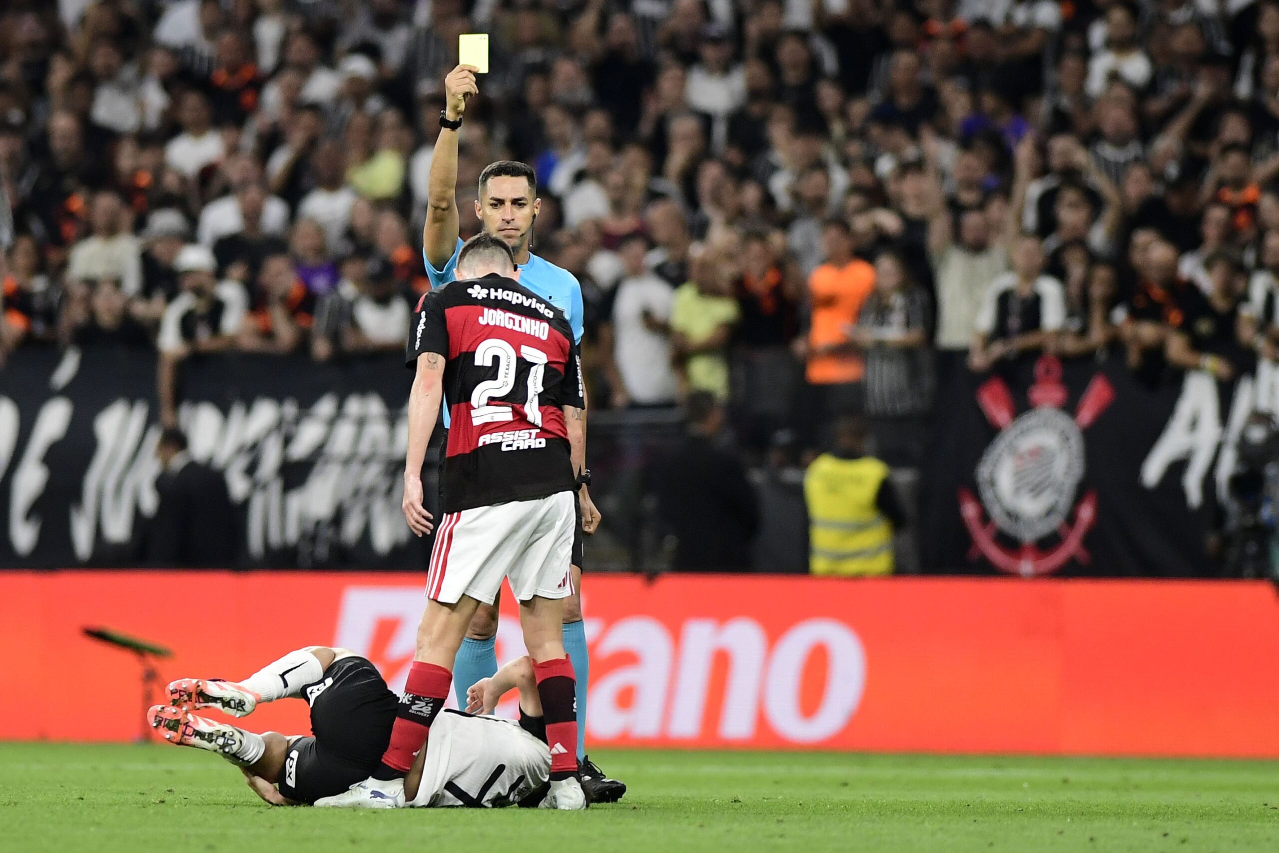 Cartões ainda zeram nas oitavas? Conmebol muda regulamento e altera validade dos amarelos