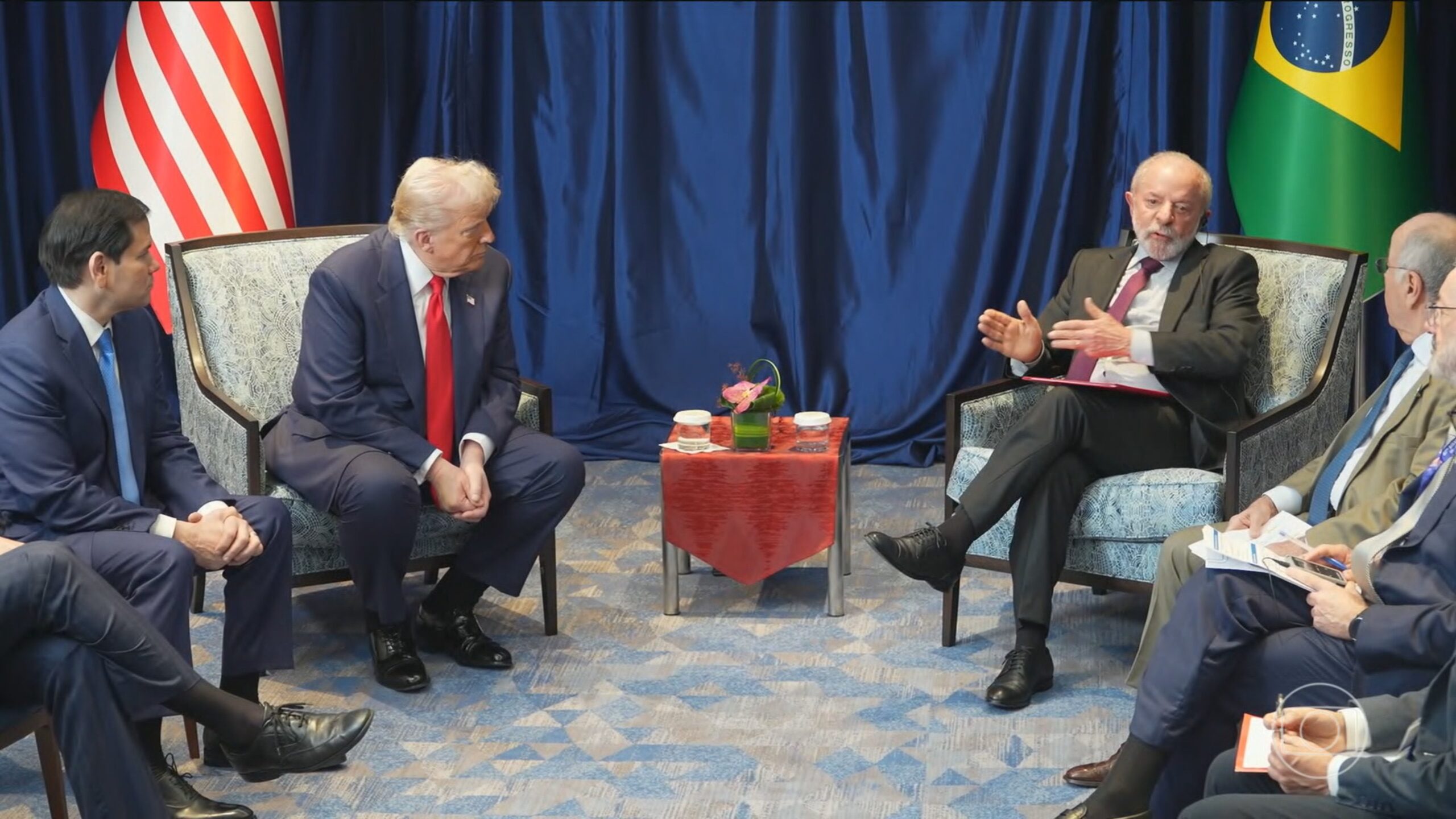 Em meio à tensão com EUA, Lula diz a aliados que pode falar com Donald Trump; data ainda...