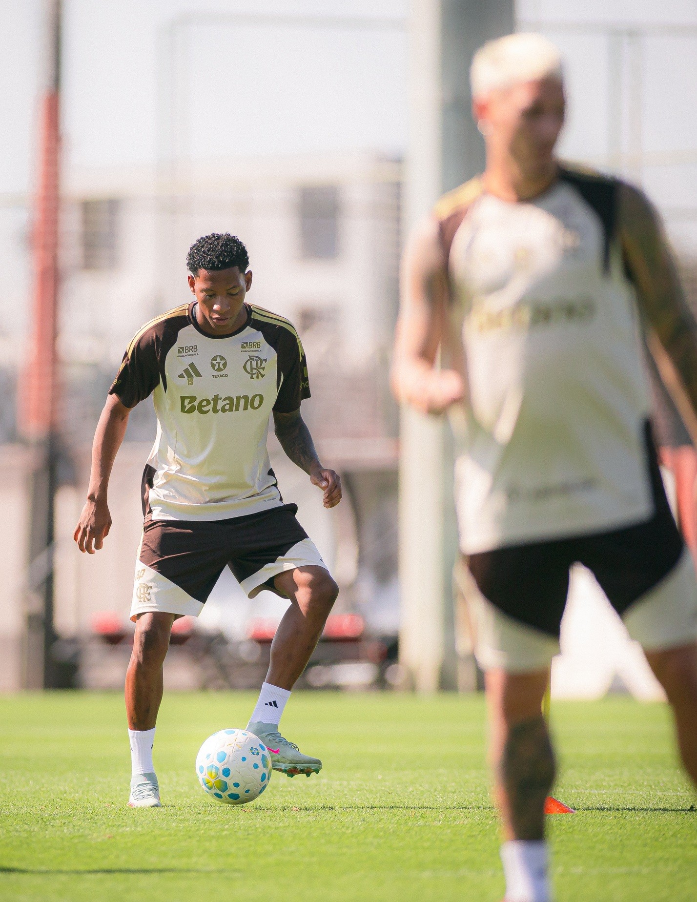 Escalação do Flamengo: Jardim terá retornos para enfrentar o Vitória