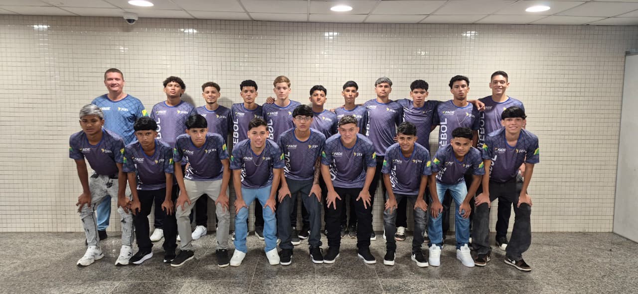 Escola Glória Perez viaja para disputa do futebol masculino nos JEB's Sub-18, no interior de PE