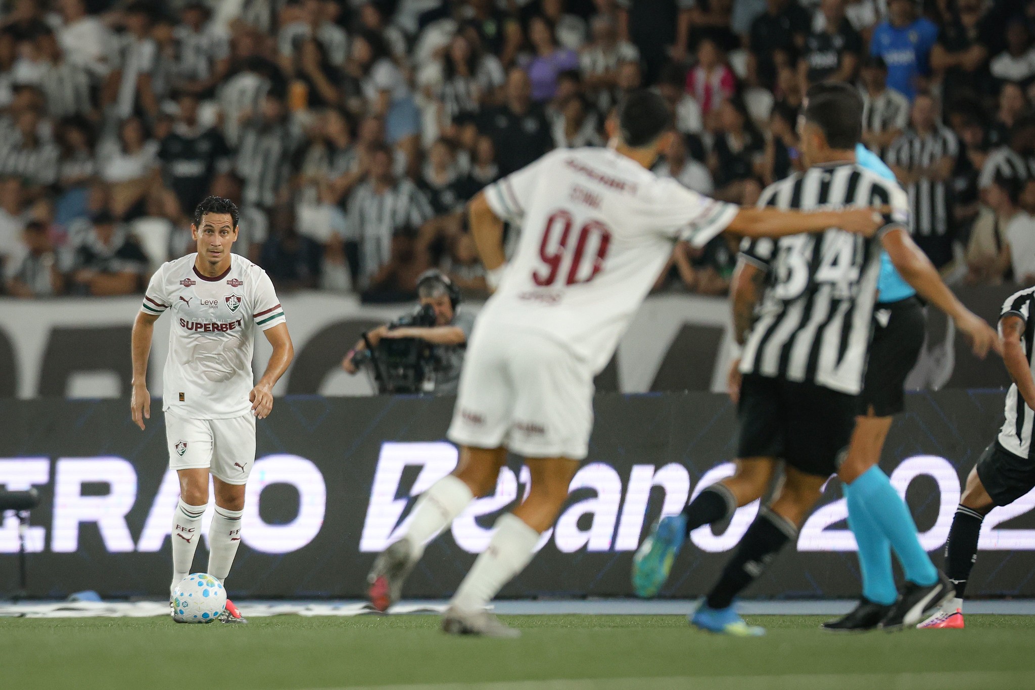 Fluminense na Libertadores: Reservas acirram disputa por vaga