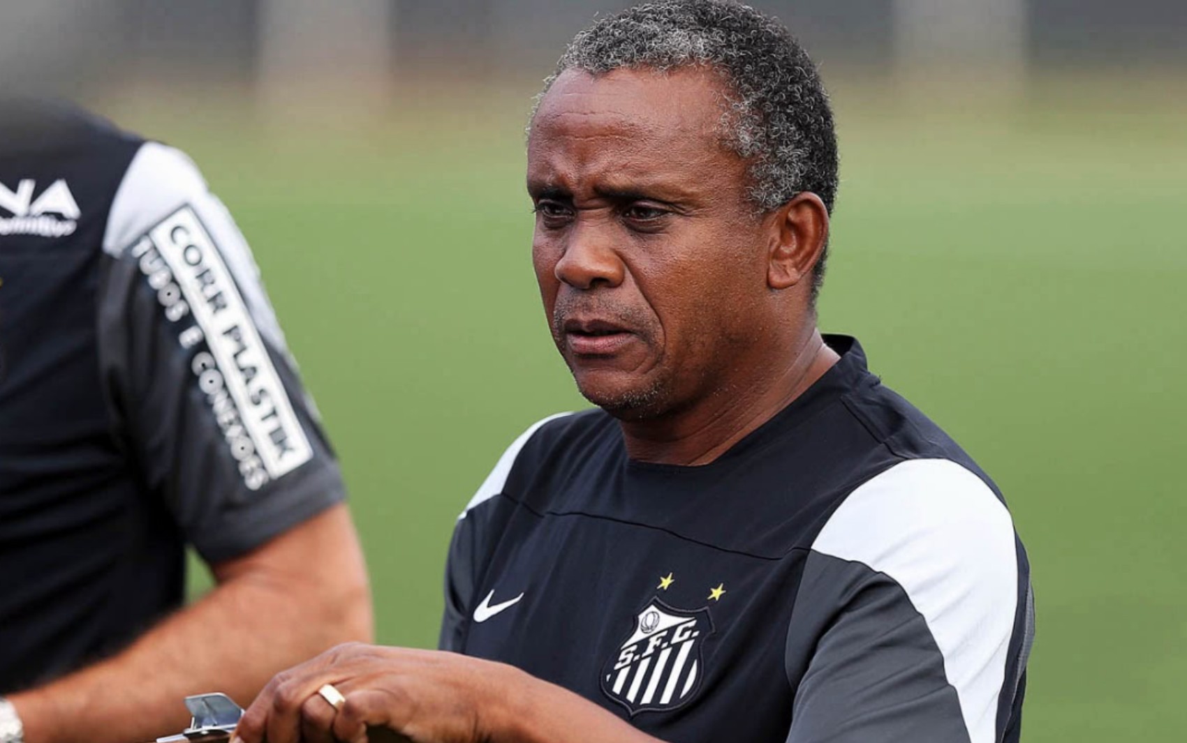Juary, autor do gol do título europeu do Porto, assume comando das categorias de base da...