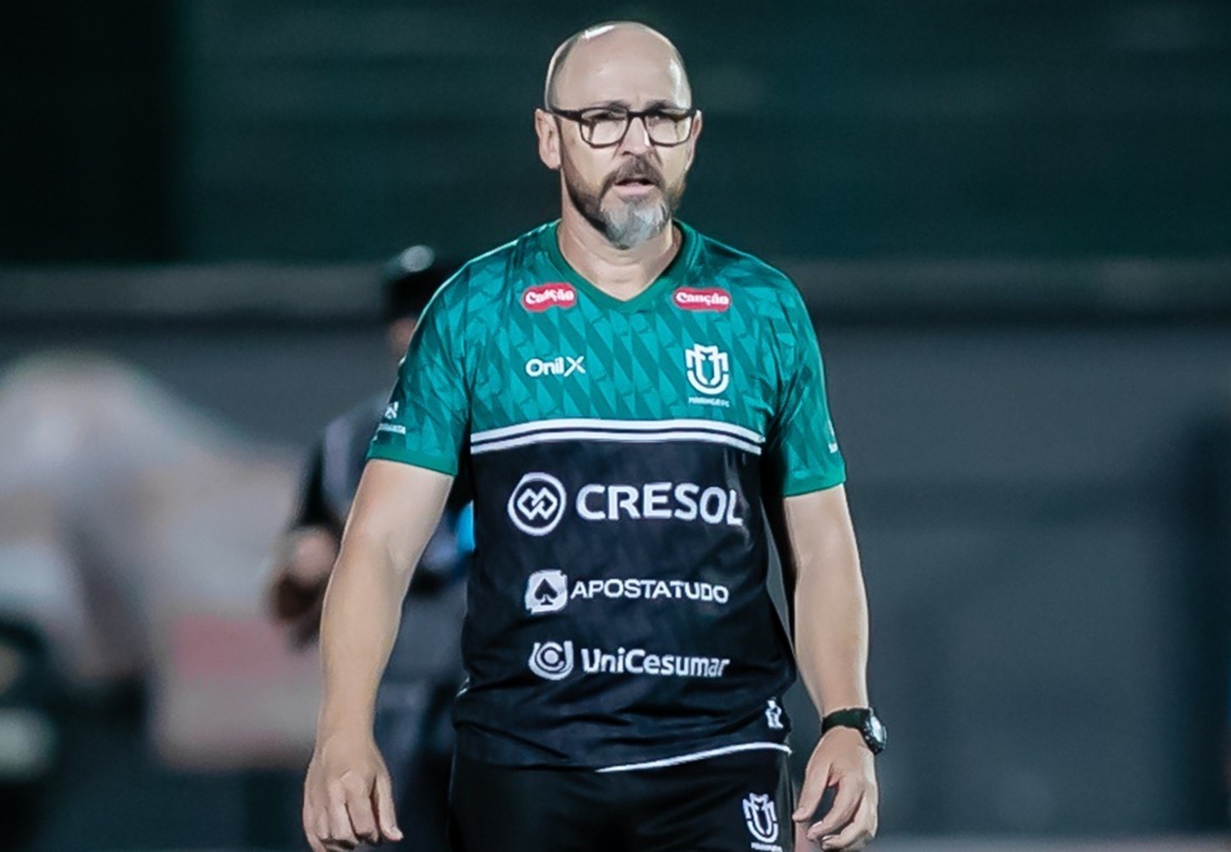 Maringá anuncia saída do técnico Moisés Egert