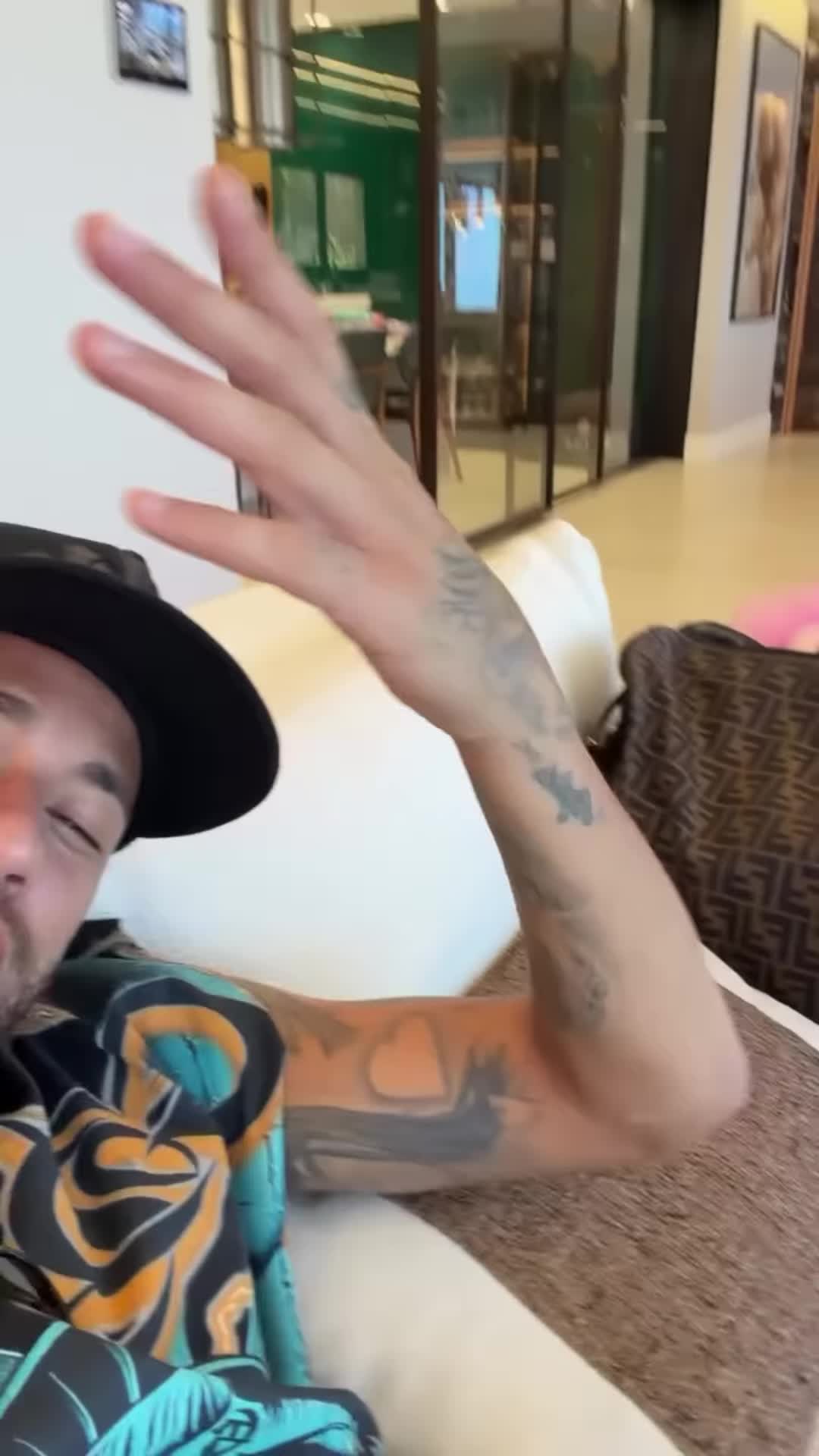 Neymar encerra declaração