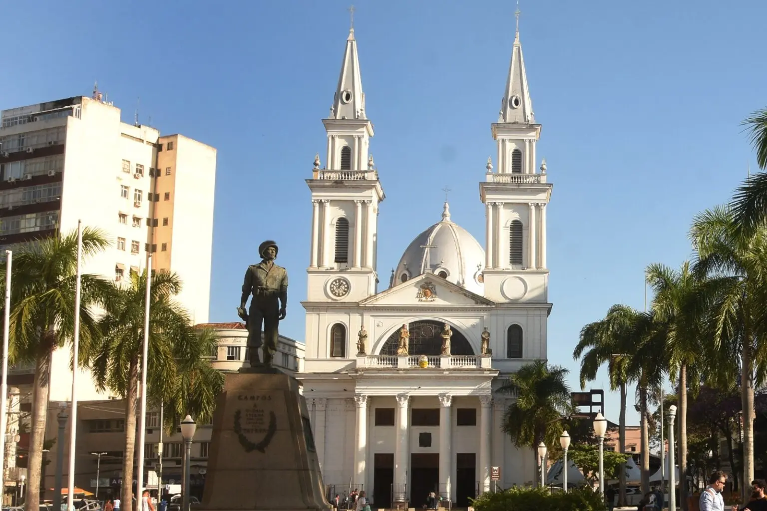 Semana da Pátria começa nesta terça-feira com abertura oficial na Praça do Santíssimo Salvador