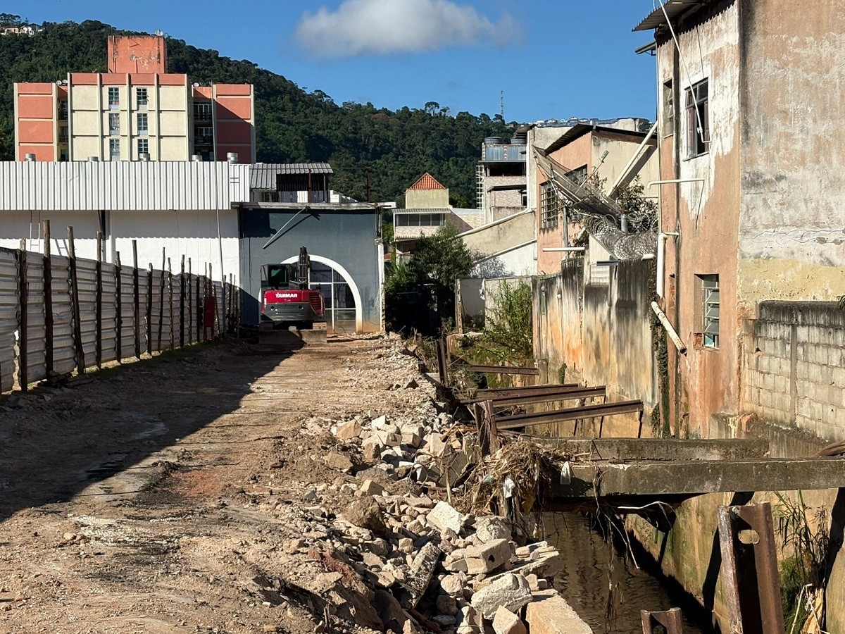 Primeira fase de obra no Córrego São Pedro começa nesta segunda em Juiz de Fora; veja...
