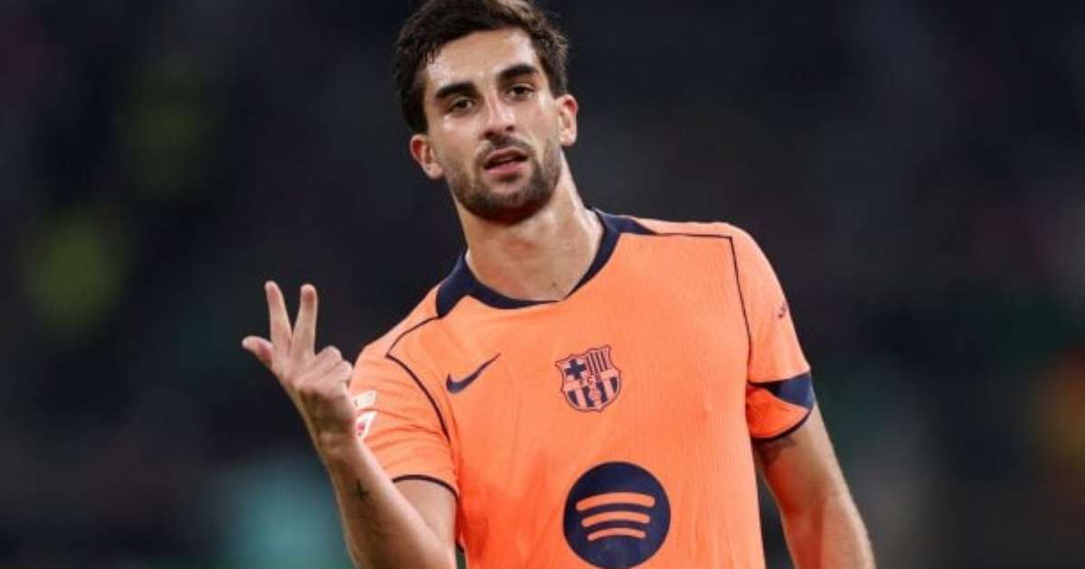 PSG avança por Ferrán Torres e prepara oferta para o Barcelona