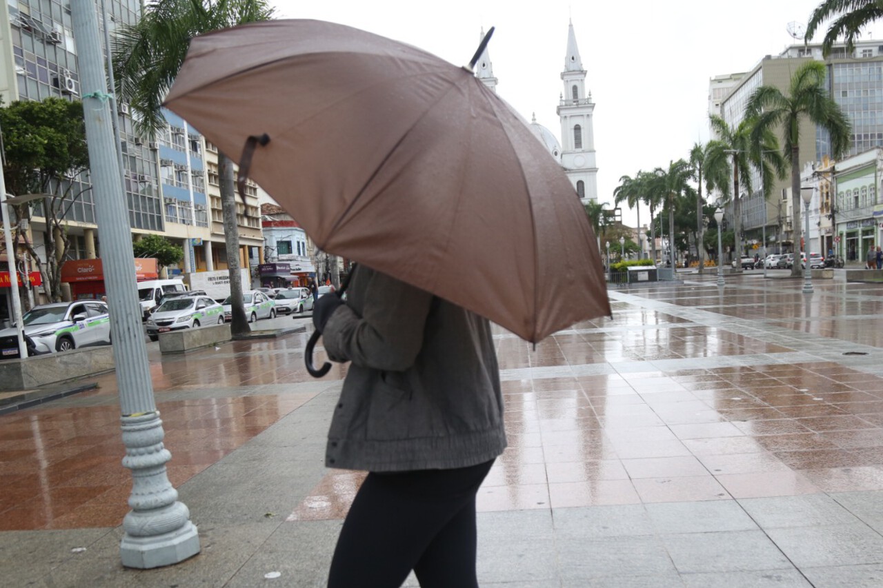 Previsão indica chuva no início da semana e tempo ensolarado no fim de semana em Campos