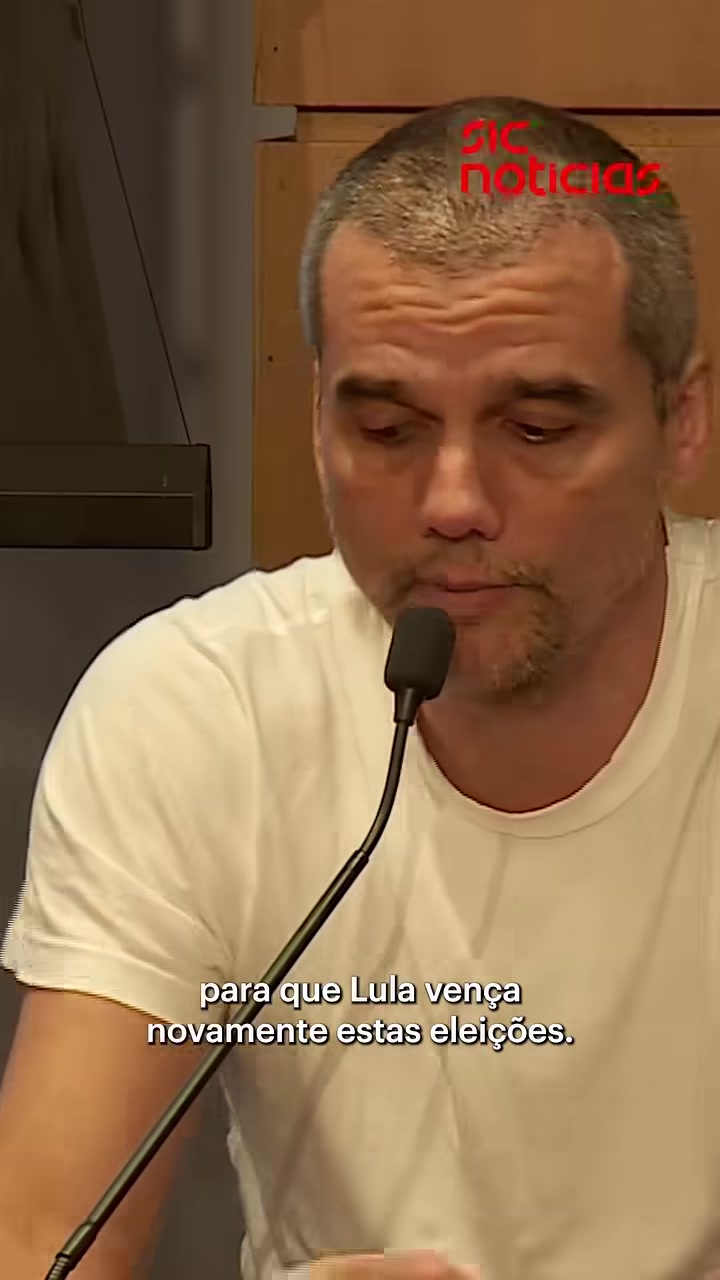 Wagner Moura declara apoio à vitória de Lula